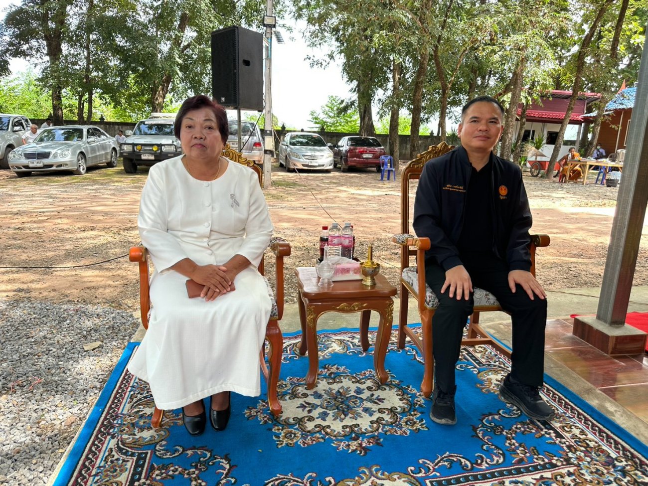 ร่วมพิธีประชุมศพ